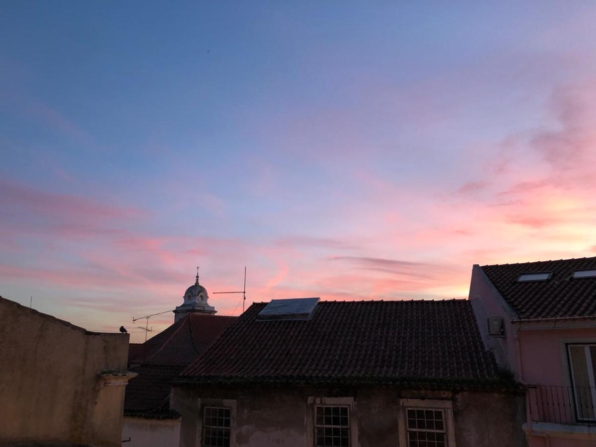 Appartamento Heart Of Alfama Lisbona Esterno foto